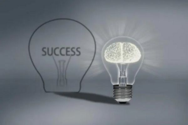 企業(yè)網(wǎng)站建設(shè)有多重要？域名與服務(wù)器選擇需謹慎