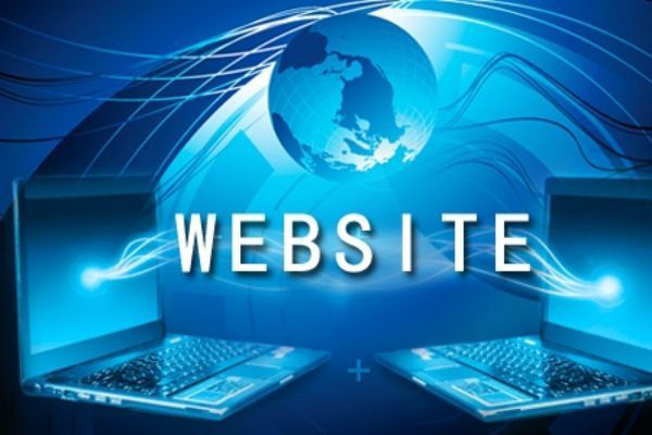 從互聯(lián)網(wǎng)抱負(fù)到企業(yè)網(wǎng)站建設(shè):域名選配與設(shè)計(jì)理念的探索之旅